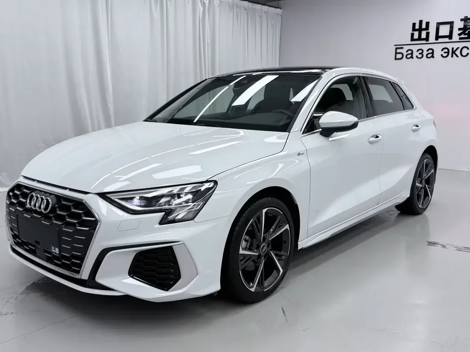 Audi A3 Audi A3 2023 A3L Limousine 35 TFSI Stylish Sports 2022 — photo 1, buy with delivery to Moscow