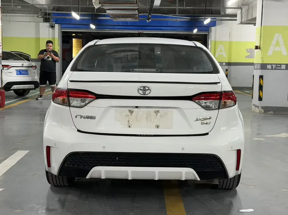 Toyota Levin Lei Ling 2022 185T CVT Sports Edition 2022 — thumbnail 5