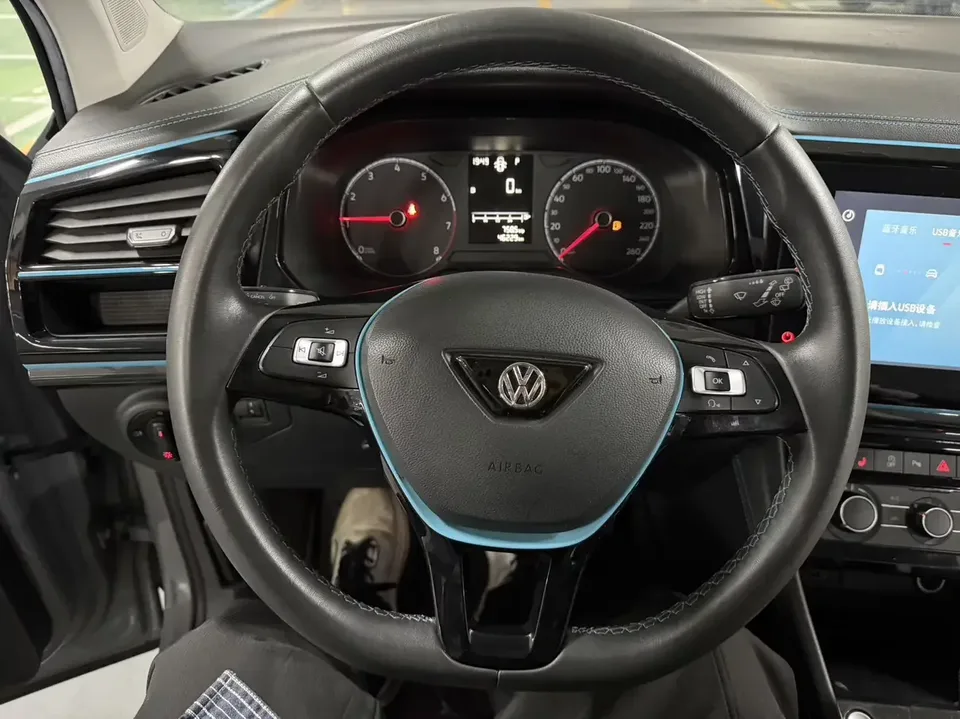 Jetta VS5 Jetta VS5 2022 280TSI Automatic High Gloss Enjoyment Edition 2023 — thumbnail 3