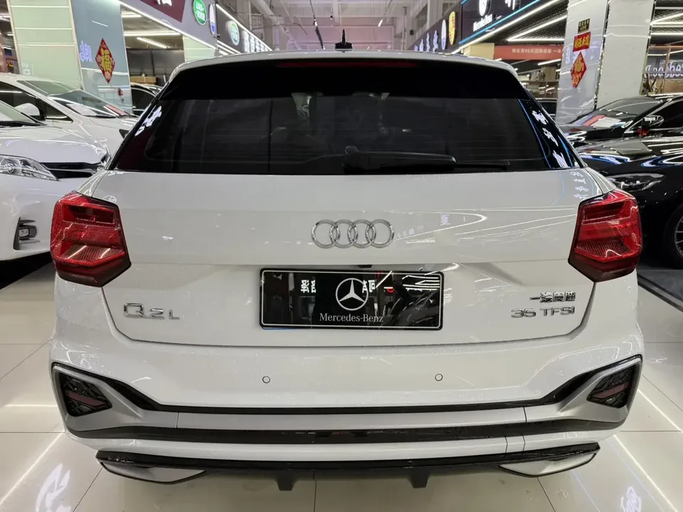 Audi Q2L Audi Q2L 2022 35 TFSI Stylish Dynamic 2023 — thumbnail 2