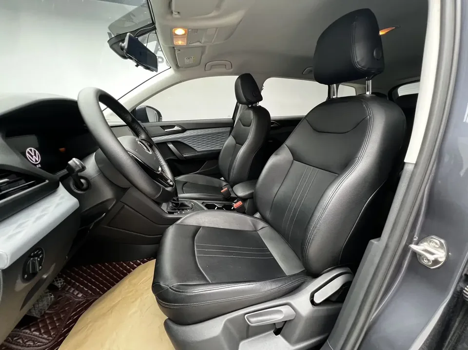 Volkswagen Tharu tuyue 2022 280TSI 2WD Fashion Edition 2022 — thumbnail 4