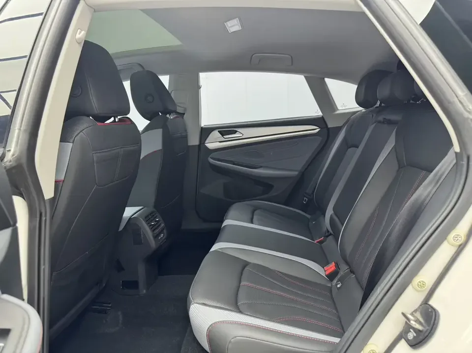 Volkswagen Lamando Lingdu 2022 Lingdu L 280TSI DSG Cool Edition 2022 — thumbnail 5