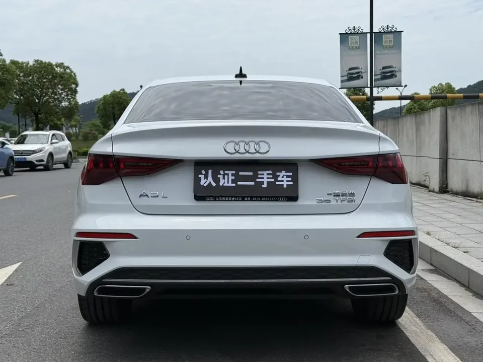 Audi A3 Audi A3 2024 A3L Limousine 35 TFSI Stylish Sports 2024 — thumbnail 2