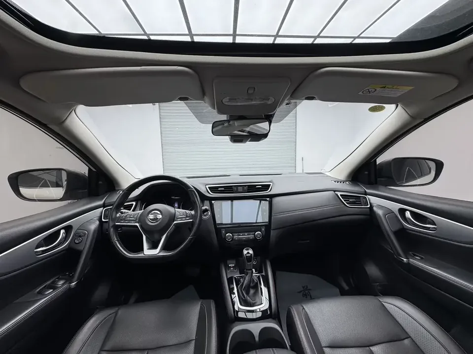 Nissan Qashqai Qashqai 2022 2.0L XV Prem. Deluxe Edition 2022 — thumbnail 3