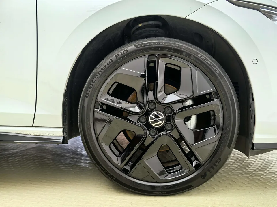 Volkswagen Golf golf 2024 280TSI DSG Pro Enjoy Edition 2025 — thumbnail 3