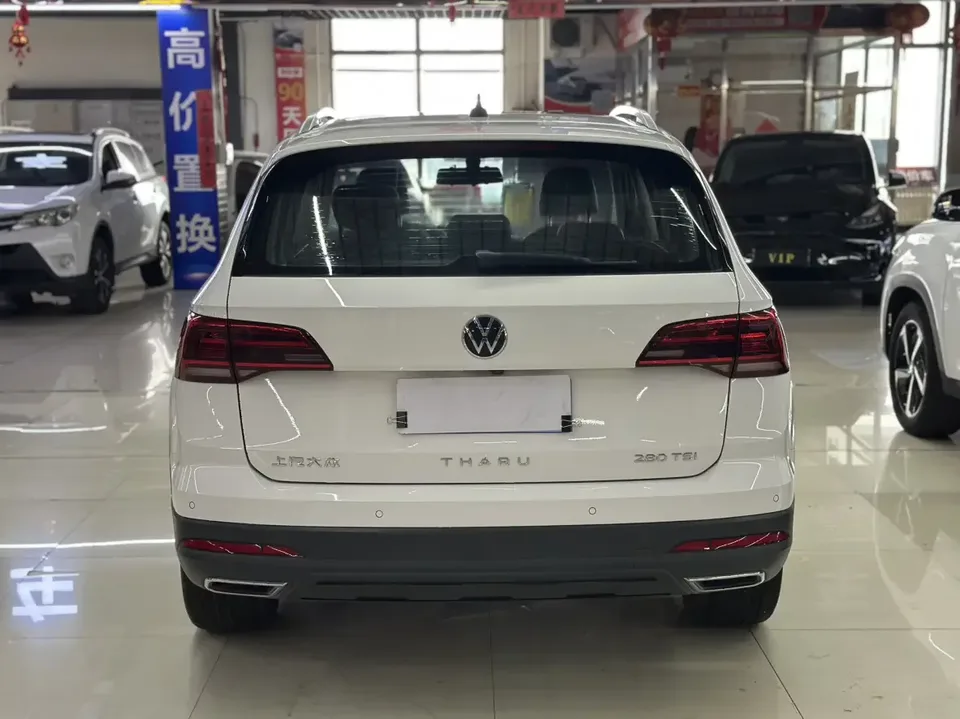 Volkswagen Tharu tuyue 2022 280TSI 2WD Deluxe Edition 2022 — thumbnail 2