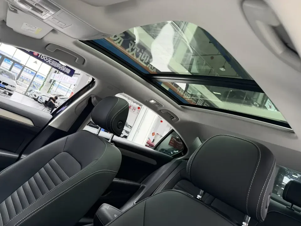 Volkswagen Magotan Magotan 2020 280TSI DSG Comfort 2022 — thumbnail 4