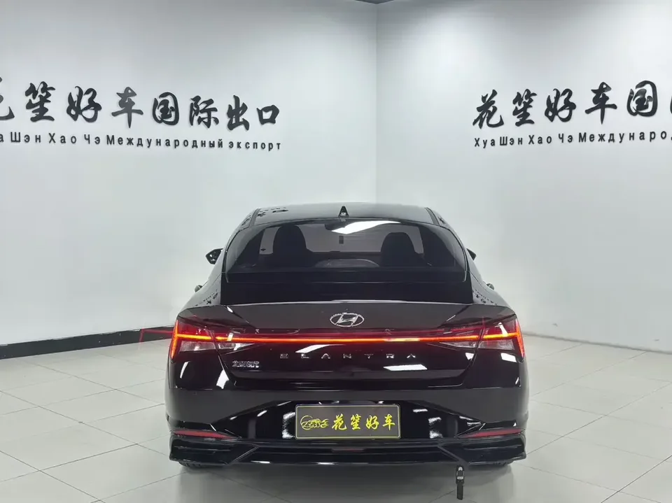 Hyundai Elantra Elantra 2022 1.5L CVT LUX Premium Edition 2023 — thumbnail 2