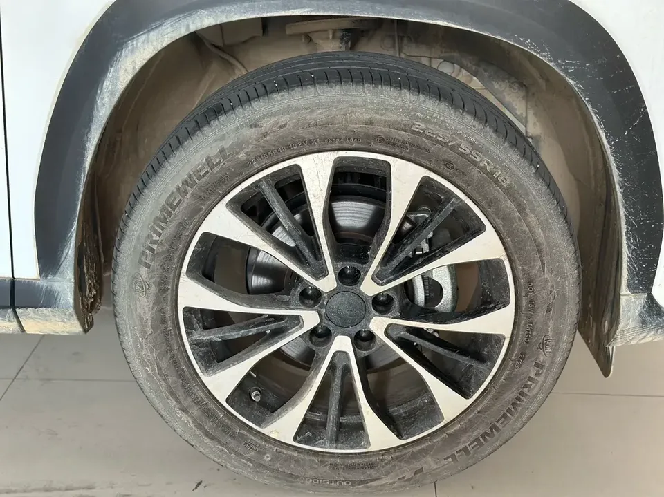 Geely Atlas Boyue 2024 1.5TD Dragon Edition 2025 — thumbnail 3