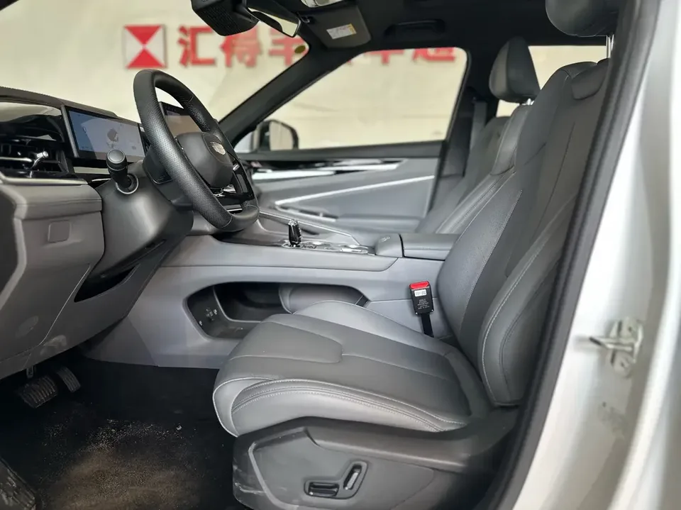 Geely Atlas Boyue 2024 1.5TD Dragon Edition 2025 — thumbnail 5