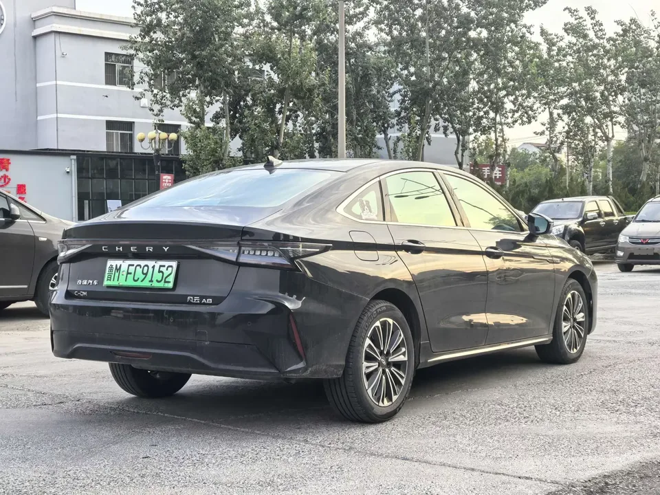 Chery Fengyun A8 Fengyun A8 2024 Yuanhang Edition 127 Deluxe 2024 — thumbnail 2