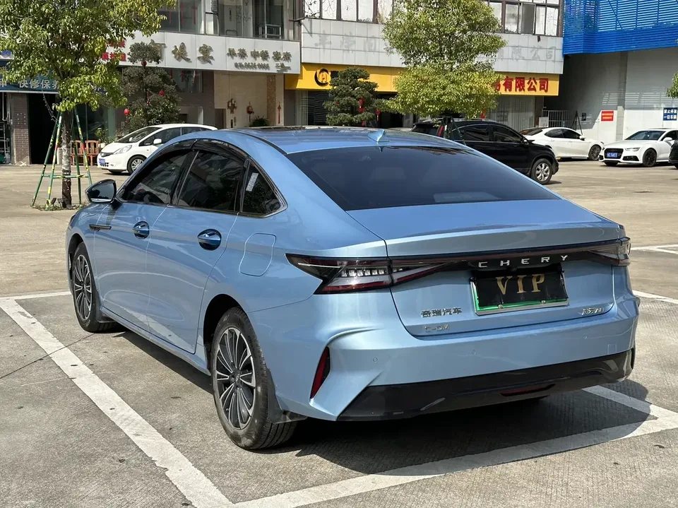 Chery Fengyun A8 Fengyun A8 2024 Yuanhang Edition 127 Deluxe 2024 — thumbnail 2