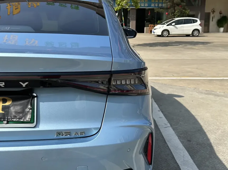 Chery Fengyun A8 Fengyun A8 2024 Yuanhang Edition 127 Deluxe 2024 — thumbnail 3