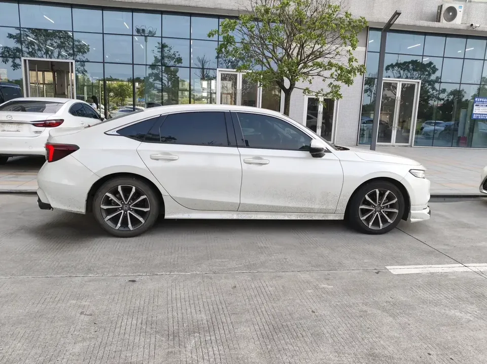Honda Integra Style 2023 240TURBO CVT Smart Edition 2024 — thumbnail 2