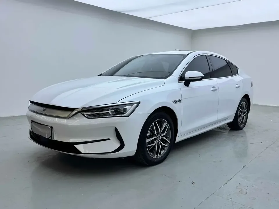 BYD Qin PLUS EV Qin PLUS EV 2021 500KM Premium 2022 — photo 1, buy with delivery to Moscow