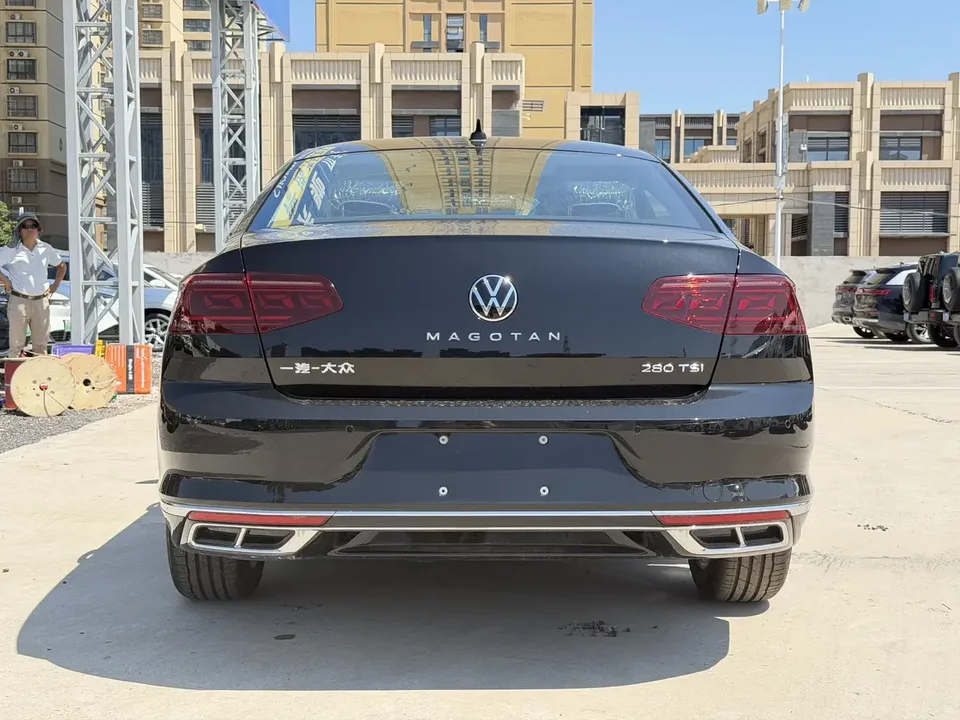 Volkswagen Magotan Magotan 2025 280TSI DSG Comfort Edition 2025 — thumbnail 2