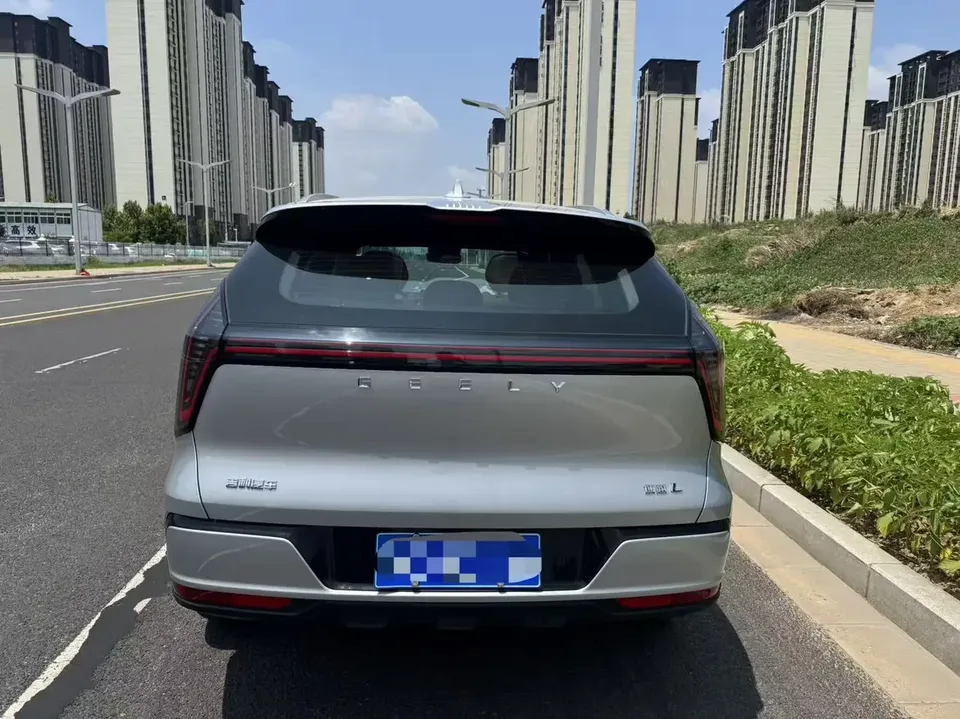 Geely Atlas L Boyue L 2025 Fourth generation 1.5TD DCT Sanhe 2025 — thumbnail 5