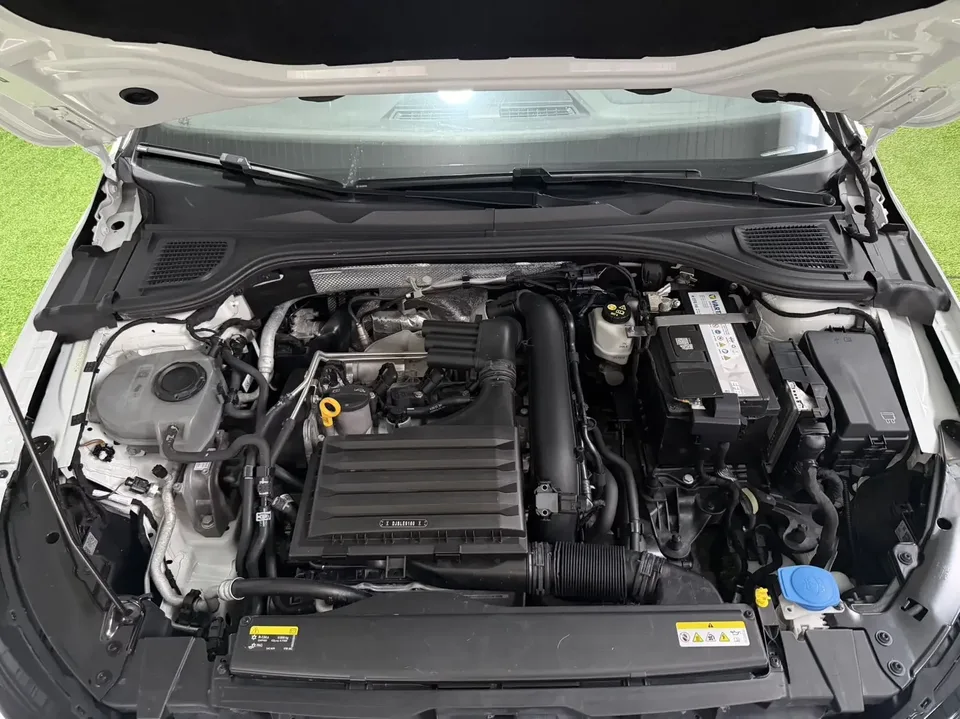 Volkswagen Golf golf 2021 280TSI DSG R-Line 2022 — thumbnail 4
