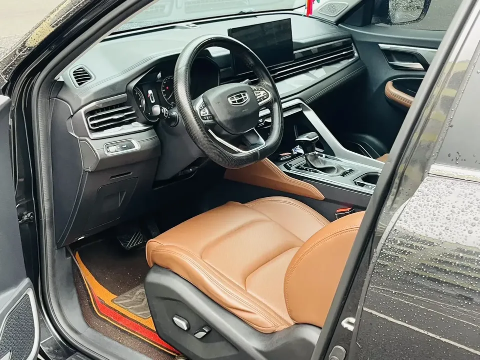 Geely Vision X6 Vision X6 2021 PRO 1.4T Automatic Premium 2022 — thumbnail 3