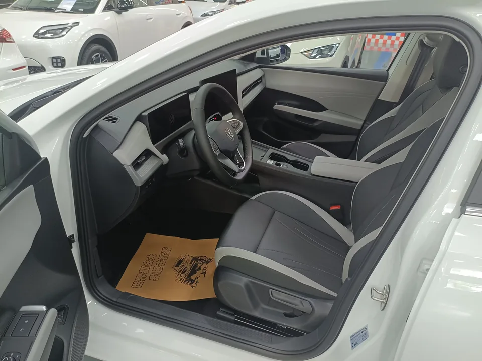 Volkswagen Sagitar Sagitar 2026 S 1.5L Automatic Elite Edition 2026 — thumbnail 5