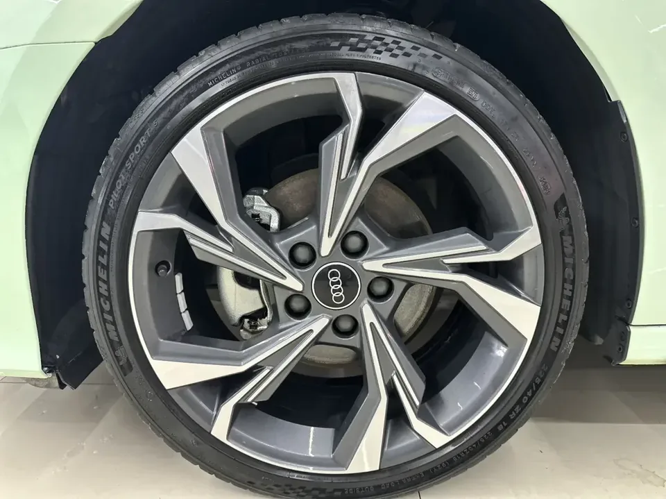 Audi A3 Audi A3 2022 A3L Limousine 35 TFSI Stylish Sports 2023 — thumbnail 3