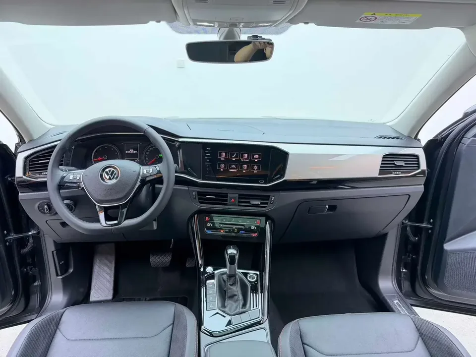 Volkswagen Tayron Tanyue 2022 280TSI 2WD Luxury Smart Edition 2022 — thumbnail 4