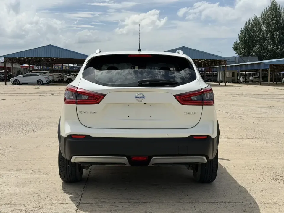 Nissan Qashqai Qashqai 2022 2.0L XV Prem. Deluxe Edition 2022 — thumbnail 2