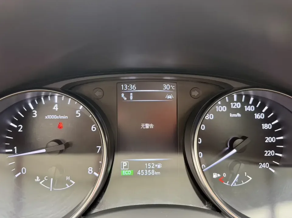 Nissan Qashqai Qashqai 2022 2.0L XV Prem. Deluxe Edition 2022 — thumbnail 4