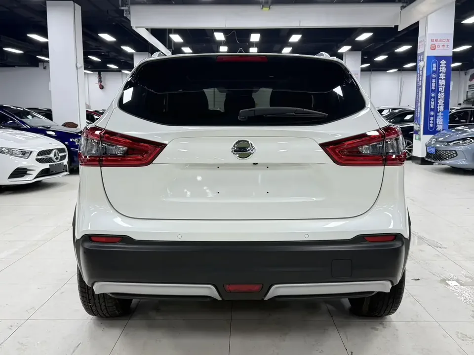 Nissan Qashqai Qashqai 2022 2.0L XV Prem. Deluxe Edition 2022 — thumbnail 2