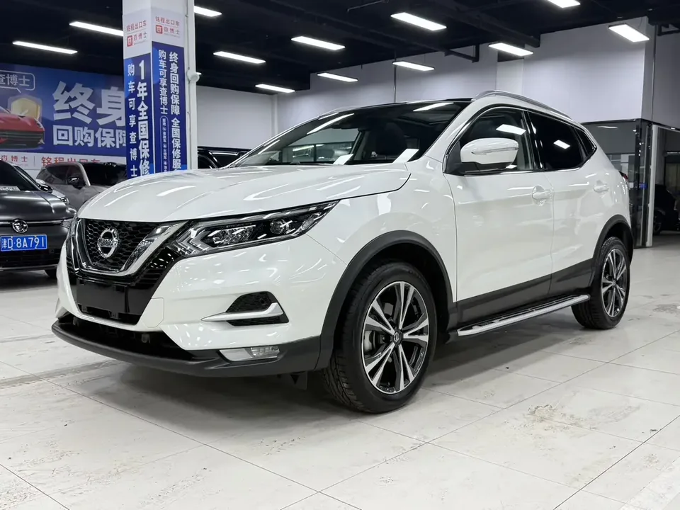 Nissan Qashqai Qashqai 2022 2.0L XV Prem. Deluxe Edition 2022 — photo 1, buy with delivery to Moscow