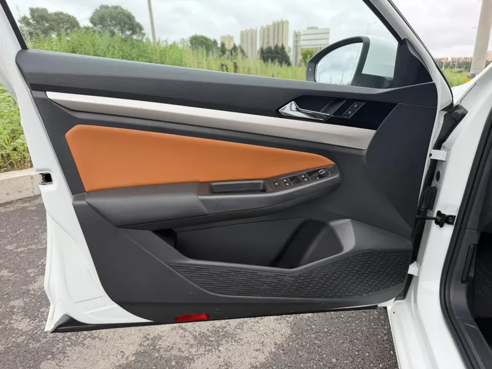 Volkswagen Bora Bora 2023 200TSI DSG Intelligent Driving PRO Edition 2022 — thumbnail 4