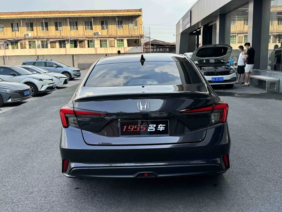 Honda Integra Style 2023 240TURBO CVT Deluxe Edition 2024 — thumbnail 2