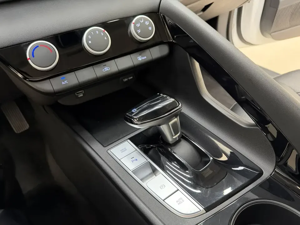 Hyundai Elantra Elantra 2023 1.5L CVT GLX Elite Edition 2024 — thumbnail 5