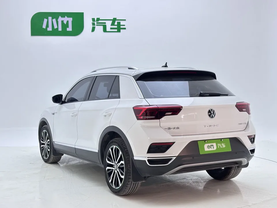 Volkswagen T-Roc TANG 2022 280TSI DSG 2WD Comfort PLUS 2022 — thumbnail 2