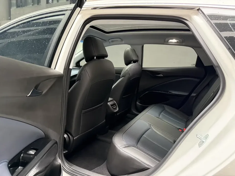 Buick Micro blue 6 Micro blue 6 2024 430km Enjoy Edition 2024 — thumbnail 3