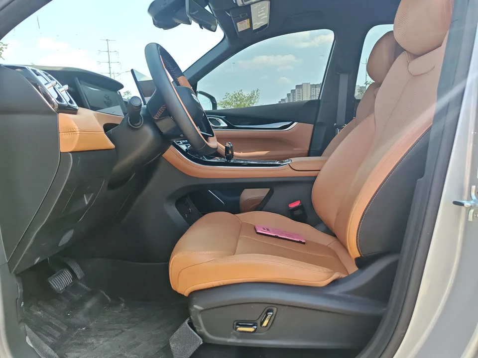 Geely Atlas L Boyue L 2025 Fourth generation 1.5TD DCT Sanhe 2026 — thumbnail 3
