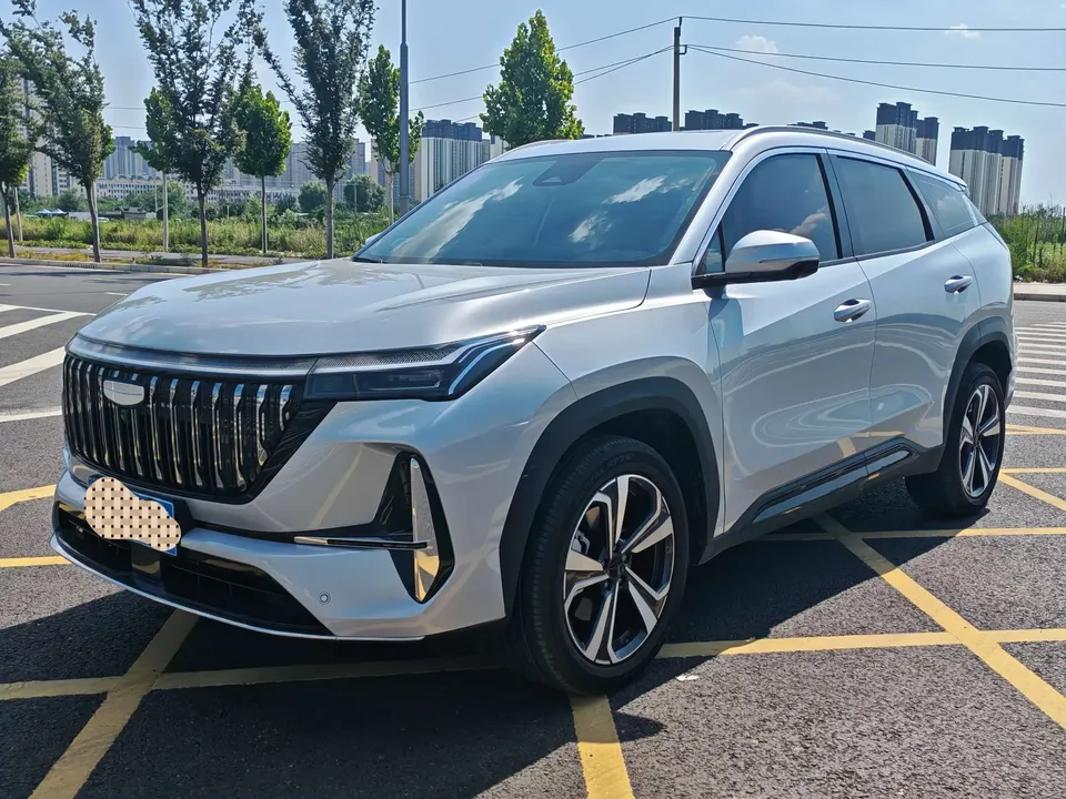Geely Atlas L Boyue L 2025 Fourth generation 1.5TD DCT Sanhe 2026 — photo 1, buy with delivery to Moscow