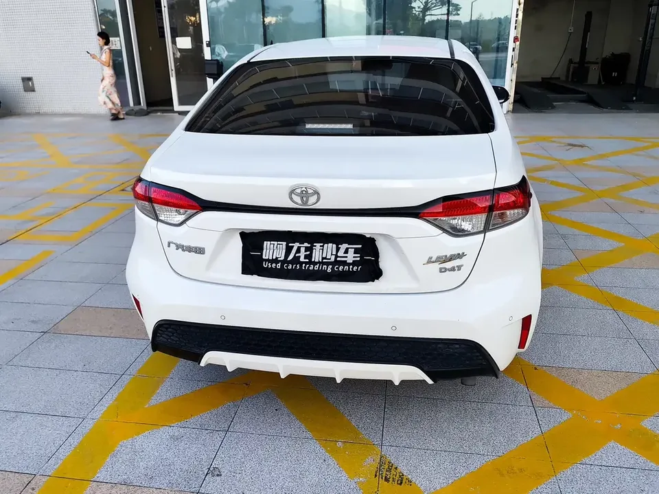 Toyota Levin Lei Ling 2022 185T CVT Sports Edition 2022 — thumbnail 2