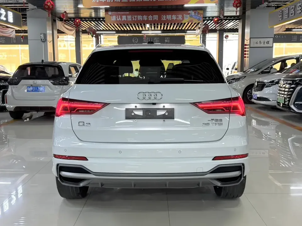 Audi Q3 Audi Q3 2022 35 TFSI Progressive Dynamic 2022 — thumbnail 2