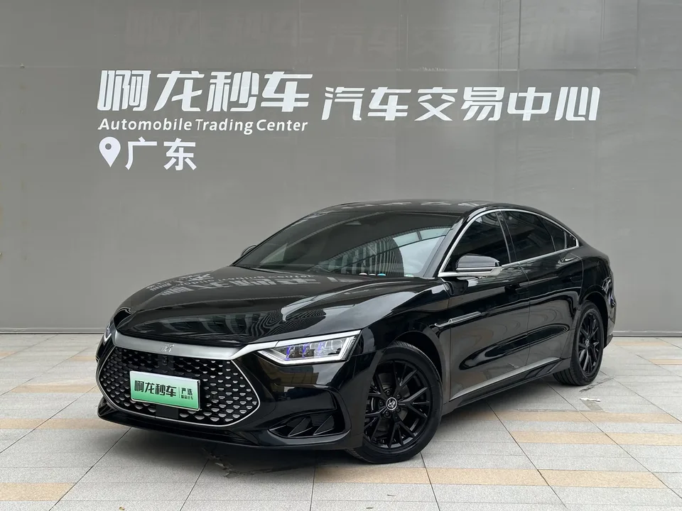 BYD Han DM Chinese DM 2024 DM-i Honor Edition 121KM Elite 2024 — photo 1, buy with delivery to Moscow