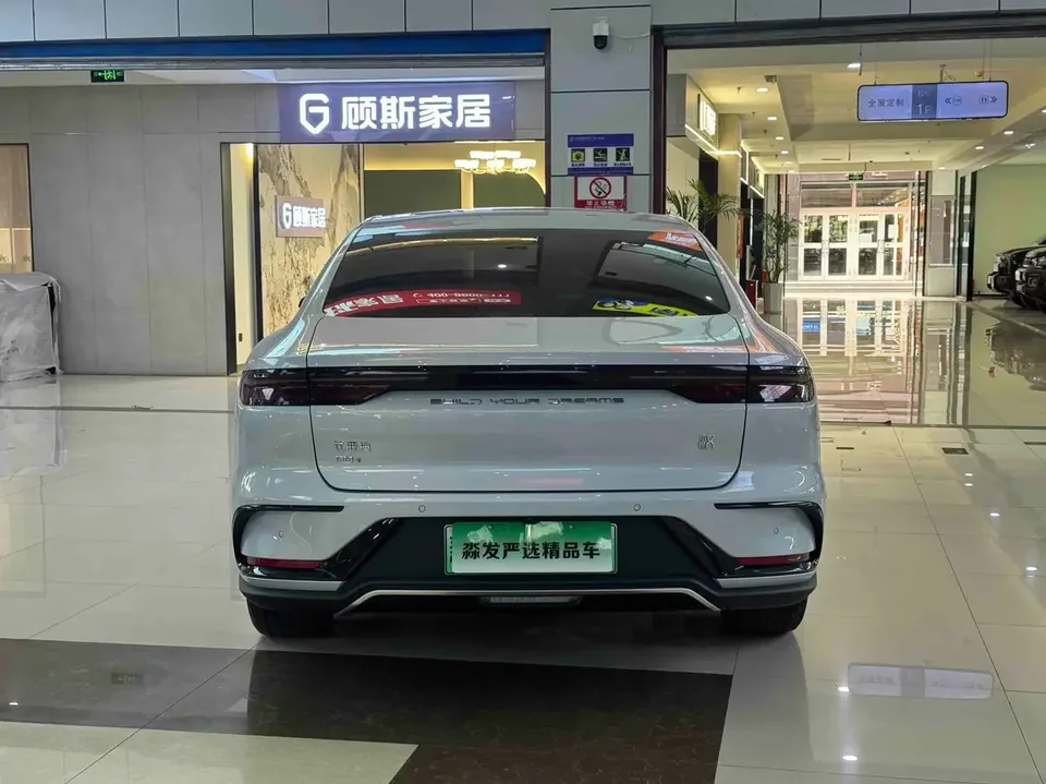 BYD Han DM Chinese DM 2024 DM-i Honor Edition 121KM Elite 2024 — thumbnail 2