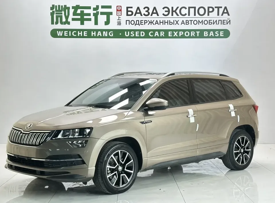 Skoda Karoq Korok 2022 TSI280 Premium Edition 2023 — photo 1, buy with delivery to Moscow