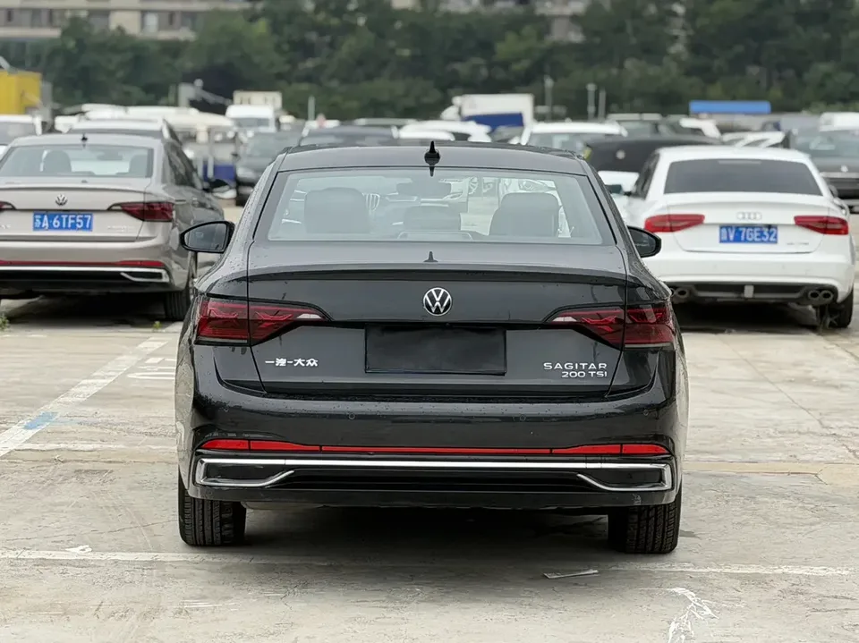 Volkswagen Sagitar Sagitar 2023 200TSI DSG Beyond Edition 2023 — thumbnail 2