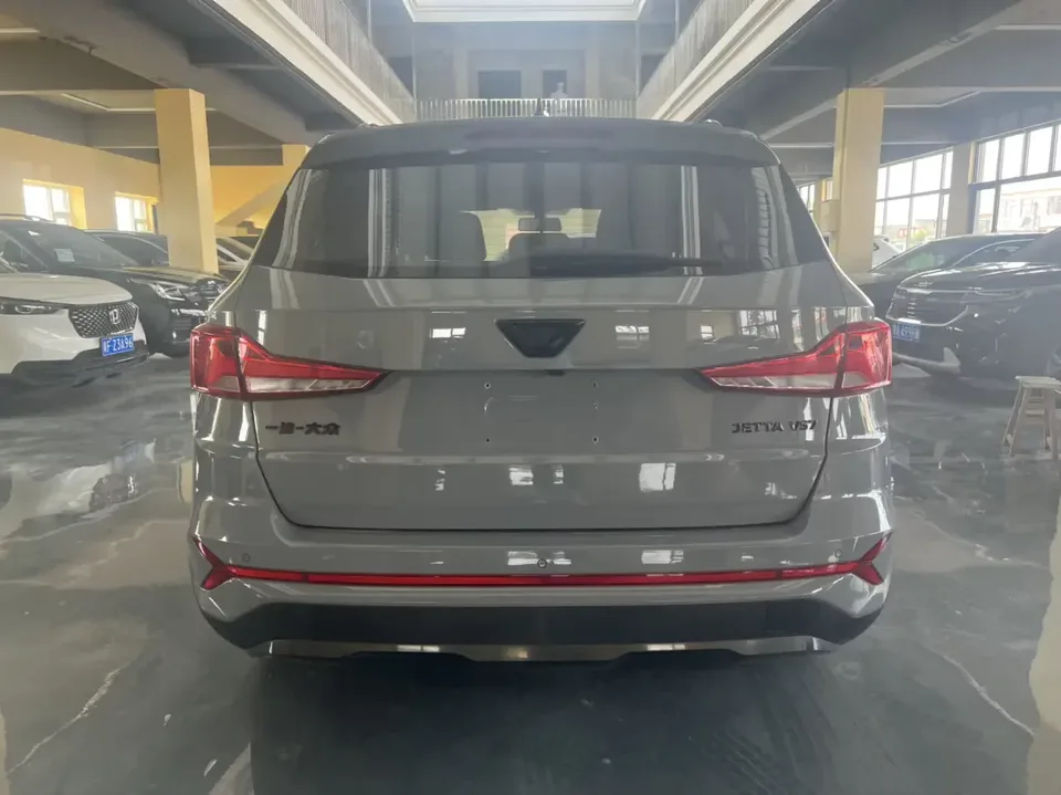 Jetta VS7 Jetta VS7 2023 280TSI Automatic High Gloss Enjoyment Edition 2023 — миниатюра 5