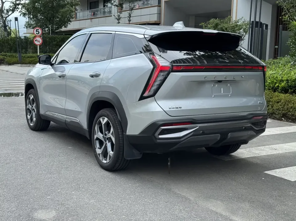 Geely Atlas L Boyue L 2024 1.5TD DCT Premium Edition 2024 — thumbnail 2