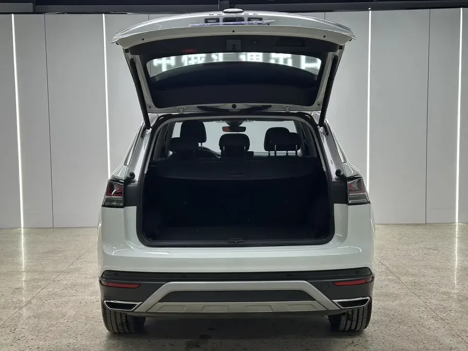 Volkswagen Tayron Tanyue 2023 280TSI 2WD Luxury Plus Advanced Edition 2023 — thumbnail 5