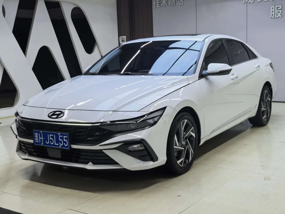 Hyundai Elantra Elantra 2023 1.5L CVT GLX Elite Edition 2023 — photo 1, buy with delivery to Moscow