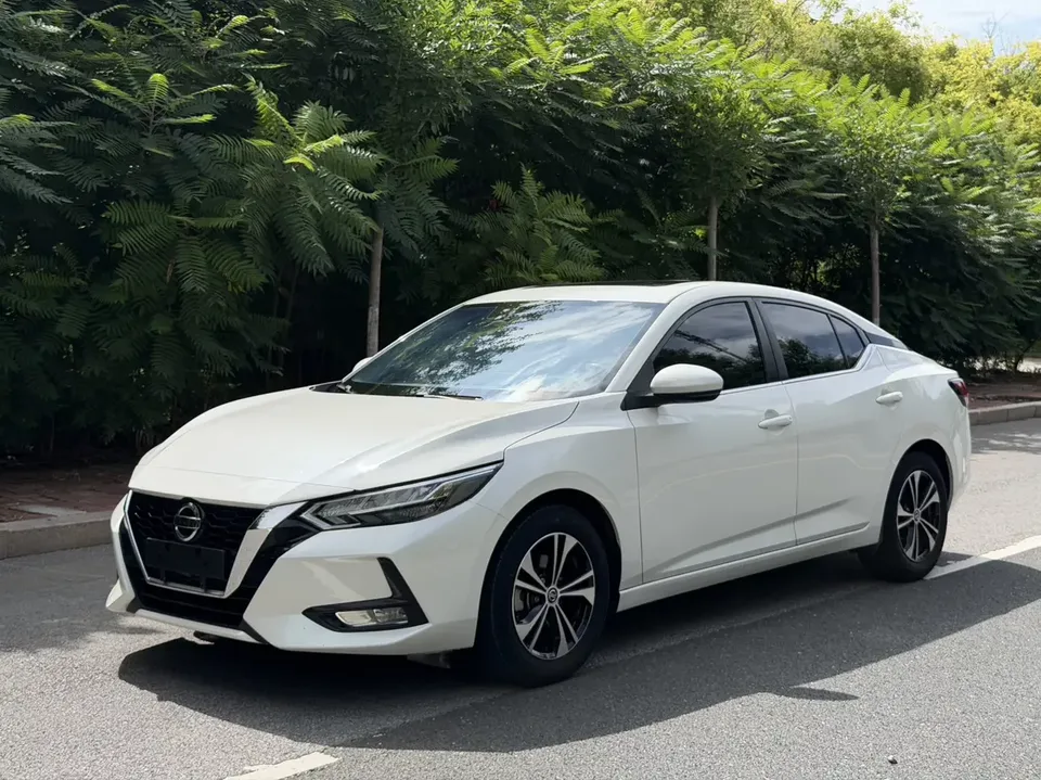 Nissan Sylphy Sylphy 2023 1.6L CVT Enjoy Edition 2023 — photo 1, buy with delivery to Moscow