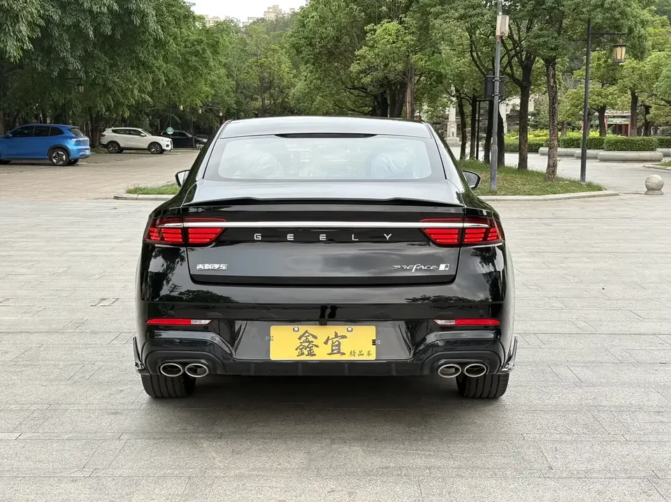 Geely Preface Xing Rui 2026 1.5T Dongfangyao Kunlun Edition 2026 — thumbnail 2