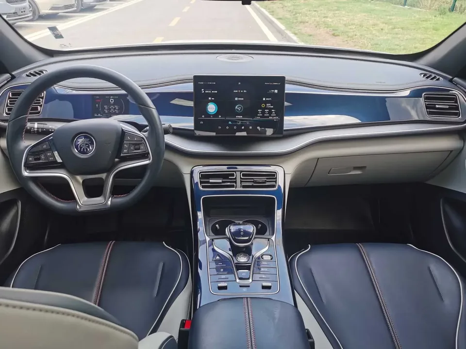 BYD Qin PLUS EV Qin PLUS EV 2021 400KM Luxury 2023 — thumbnail 5